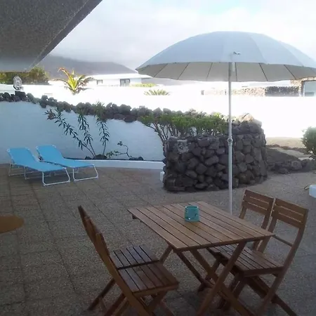 Sleeps 4 Wifi Holiday home