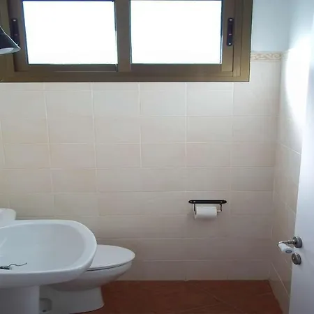 Sleeps 4 Wifi Holiday home