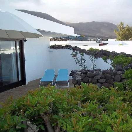 Feriehus Sleeps 4 Wifi *